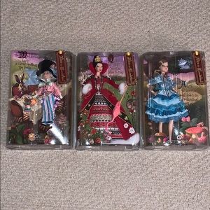 Alice in Wonderland Barbie Set of 3